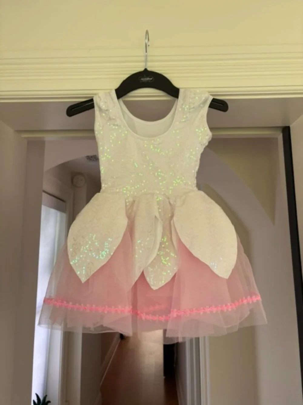 Toddler Girl: Revolution Dance 